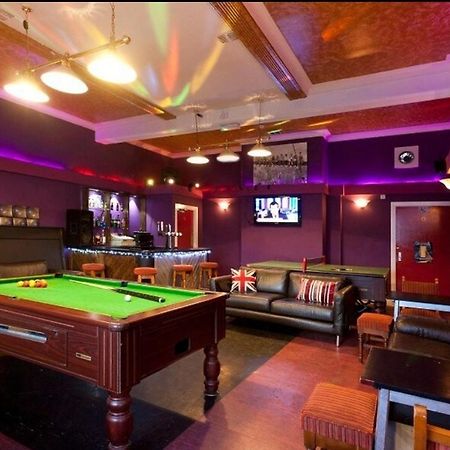 Foresters Inn Apartment - City Centre By Victoria Centre Shopping Centre - Your Own 5 Double Bedrooms Private Apartment With 3 Bathrooms And Full Kitchen To Cook As You Would At Home - Outdoor Parking For Cars Or Vans At Five Pounds A Day Nottingham Dış mekan fotoğraf